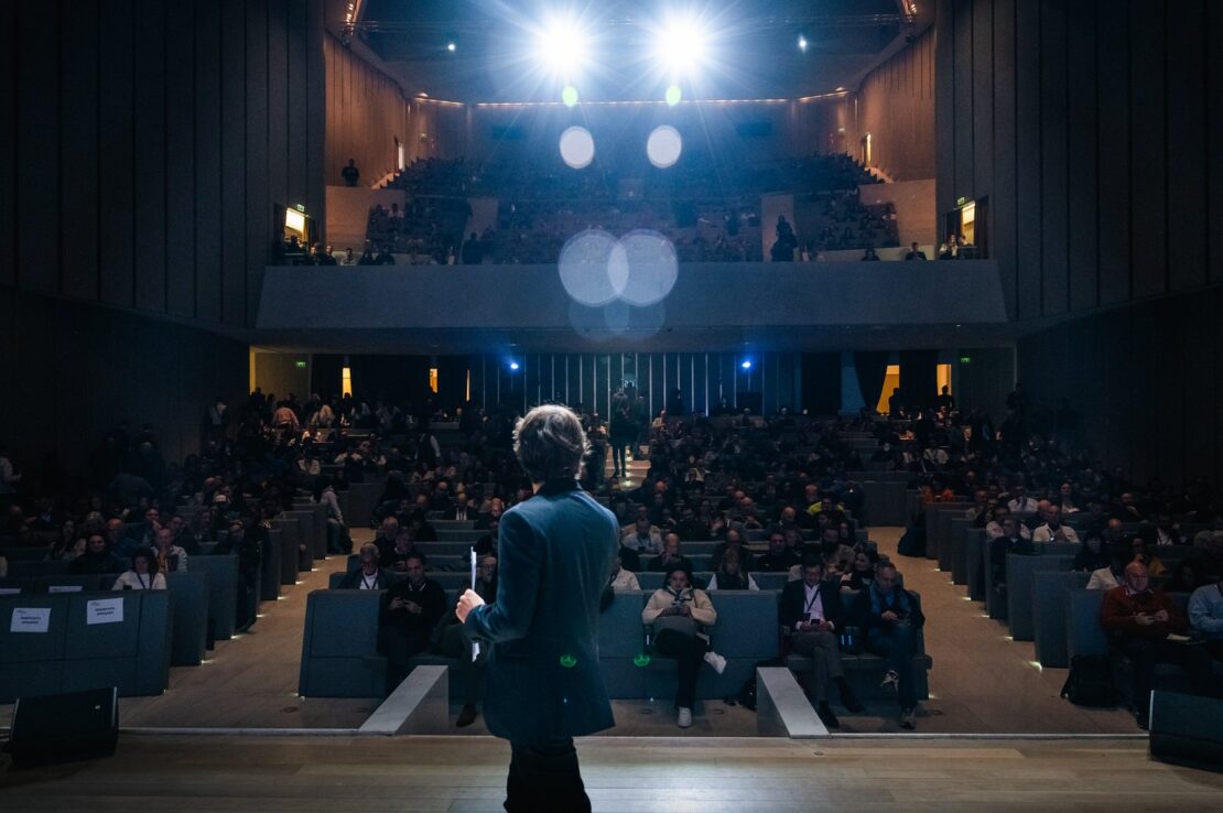 AI Festival torna a Milano con sette sale e quattro percorsi formativi