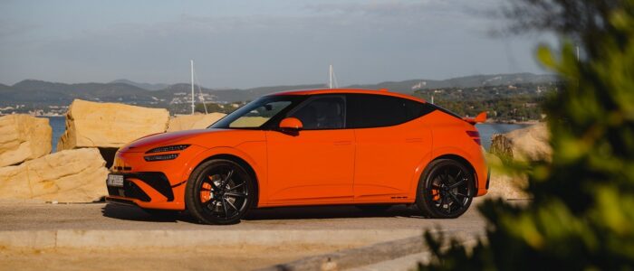 Genesis GV60 Magma, aperti gli ordini in Italia da 88.400 euro